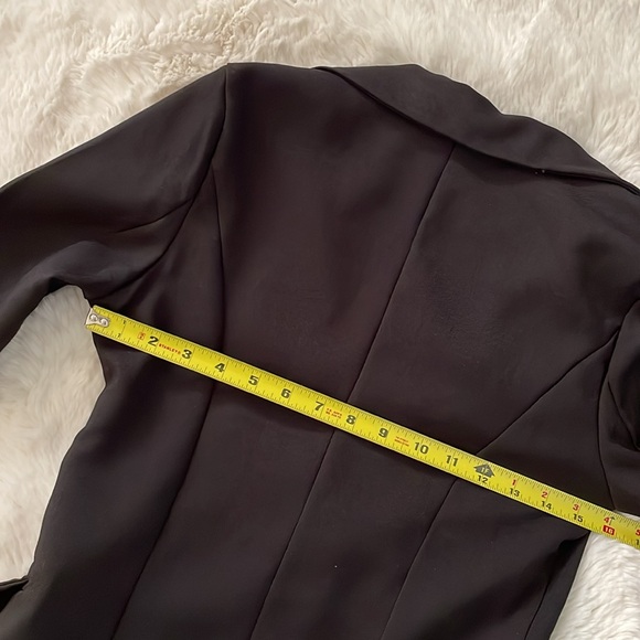 Black 3/4 sleeve button blazer - Picture 6 of 11